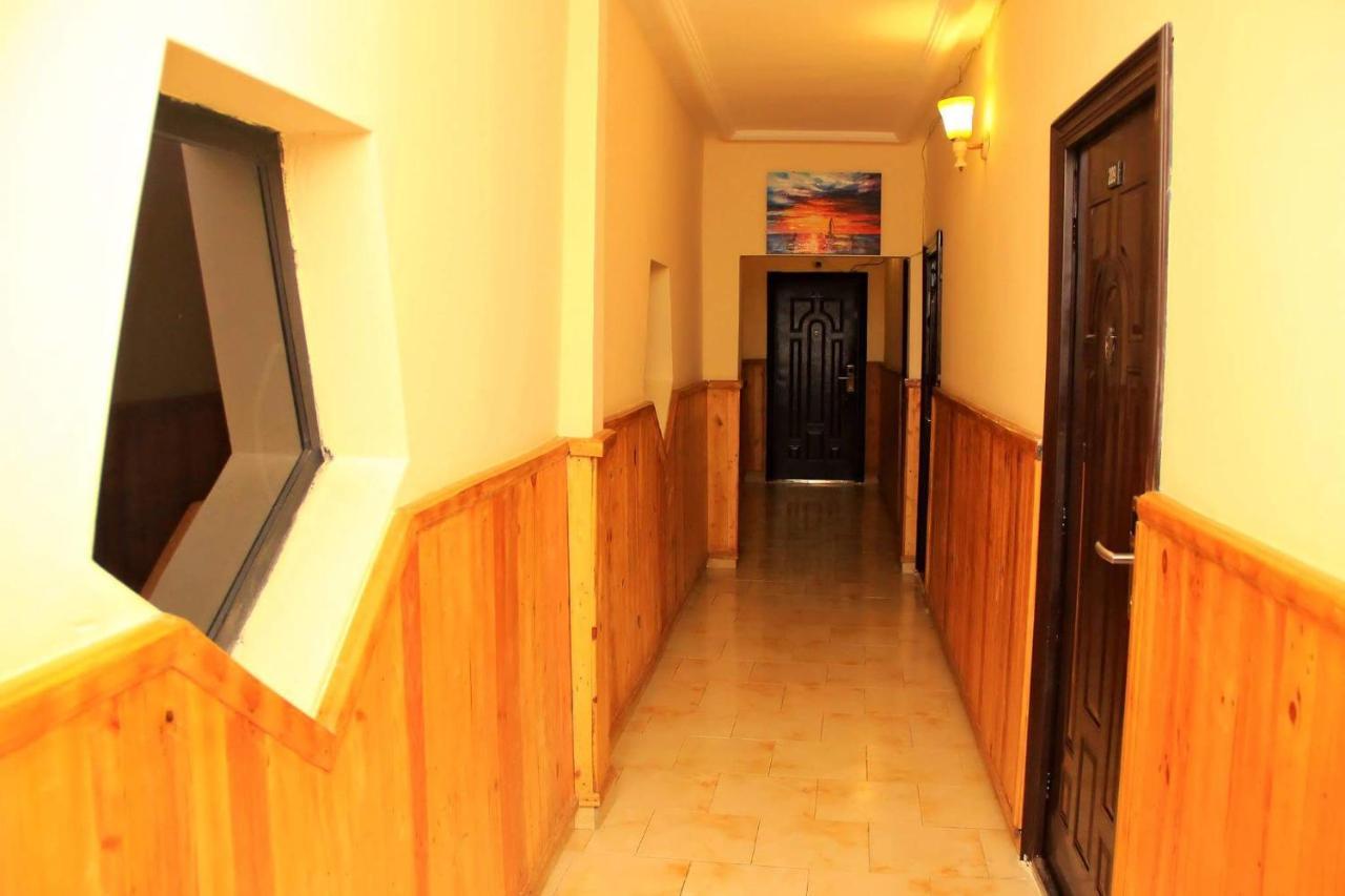 Hotel Saphir Abidjan Esterno foto